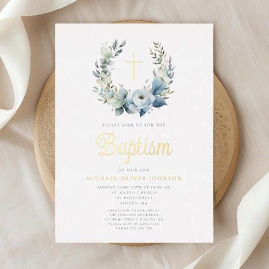 ブルーエレガントフローラリースクロスボーイバプテスマ金ゴールド 箔招待状