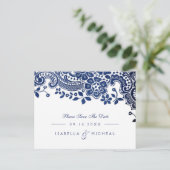 ブルーエレガントヴィンテージレース結婚式の日付を保存 案内ポストカード (スタンド正面)