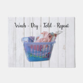 ブルーカカラフルゴのハンガーで畳んだ洗濯物 ドアマット (正面)