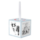 ブルークリスマススノーフレークと白黒写真 キューブオーナメント (裏面アングル)