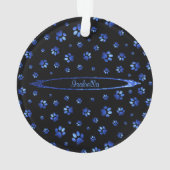 ブルーグリッター犬の足パターンモノグラム オーナメント (裏面)