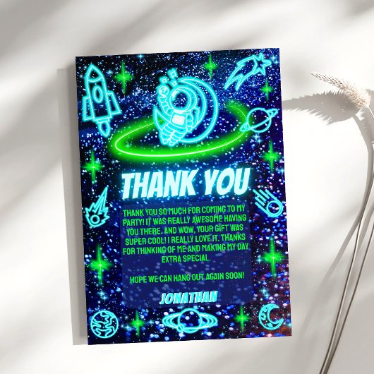 ブルーグリーンネオン白熱［赤熱］光を放つ宇宙プラネタスボーイズパーティー サンキューカード
