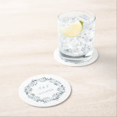 ブルーグレーホワイトモノグラム結婚フローラ ラウンドペーパーコースター (インサイチュ)