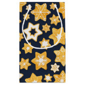 ブルーグレー背景のクリスマスクッキーリース スモールペーパーバッグ (裏面)