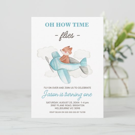 ブルーグレー飛行機タイムフライ1st誕生日 招待状 (スタンド正面)