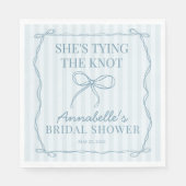 ブルーコケッタボウ パステル ブライダルシャワー テーブル デコレーション スタンダードランチョンナプキン (正面)