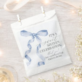 ブルーコケットボウスウィート16誕生日パーティーデザート フェイバーバッグ (クリップ留めされた状態)