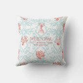 ブルーコーラルダマスクビーチハウスウェルカムサインファミリー クッション (裏面)