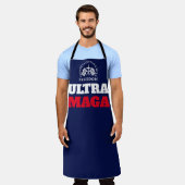 ブルーゴッドファミリーカントリーフリーダムウルトラマガ エプロン (着用した状態)