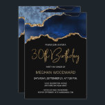 ブルーゴールドアゲート 30歳の誕生日パーティー招待状<br><div class="desc">このエレガントな30歳の誕生日招待状は、青い色合いのアゲートジオードの水彩画をゴールドのハイライトを施して特徴としています。 「30歳の誕生日」という文字は、装飾的なモダンな手書きフォントでゴールドのグリッターで表示されます。 敬意を表する人の名前を金色のテキストで、詳細を白色でカスタマイズすることができます。 同じ青いアゲートの画像が裏側にも表示されます。</div>