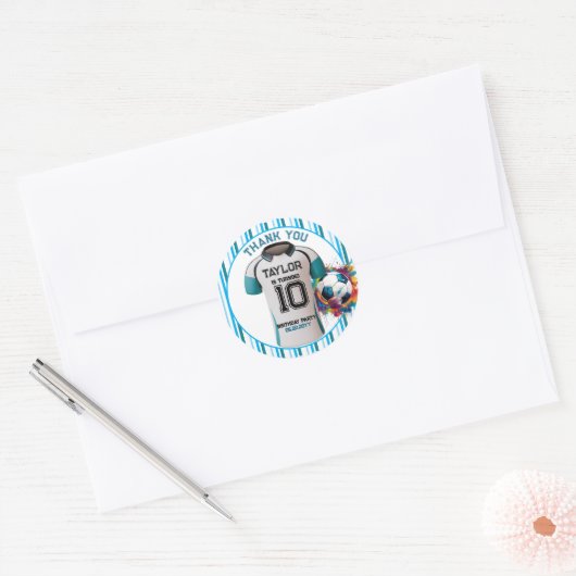 ブルーサッカーポーツボーイジャージー子供の誕生日パーティー ラウンドシール (封筒)