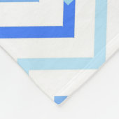 ブルーシェブロンキリンかわいいマザーベビー フリースブランケット (角)