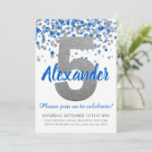 ブルーシルバーグリッター紙吹雪ボーイフィフス誕生日 招待状 (スタンド正面)