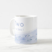 ブルーシーフィッシュボーイの2歳の誕生日マグカップ コーヒーマグカップ (正面左)