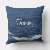 ブルーシーフワフワ雲パーソナライズされた枕 クッション (裏面)