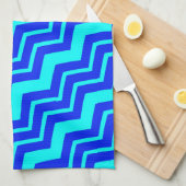 ブルージグザグシェブロンパターンデザイン キッチンタオル (四つ折り)