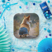 ブルージャンショーツを履いたコルギドッグ ペーパープレート (パーティー)