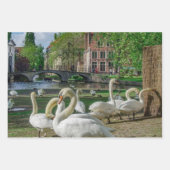 ブルージュのダウンタウンの白い白鳥 ラッピングペーパーシート (正面2)