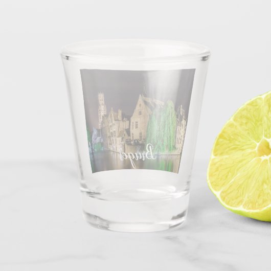 ブルージュ絵画の旧市街と鐘楼 ショットグラス (裏面)