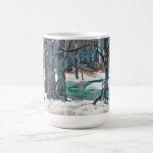 ブルースとグレーが織り成す美しい冬の雪景色 コーヒーマグカップ (中央)