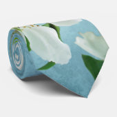 ブルースカイに白い花メンズタイ ネクタイ (ロール)