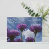 ブルースカイパープルフラワースモール結婚式招待状 招待状 (スタンド正面)