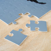 ブルースカイ飛んでいるンに黒いレイベンの写真 ジグソーパズル (側面)