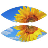 ブルースカイ・フットボールの黄色のひまわりとミツバチ アメリカンフットボール (パネル)