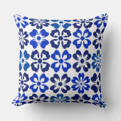 ブルースカイ&ホワイトフローラルパターン装飾用クッション クッション (正面)