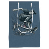 ブルースケートボーダーバーンドオレンジハッピーバースデーボーイ ミディアムペーパーバッグ (裏面)