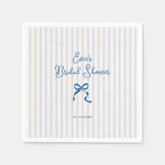 ブルーストライプの弓のブライズシャワー スタンダードカクテルナプキン (正面)