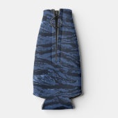 ブルーストライプの迷彩柄 缶クーラー (裏面)