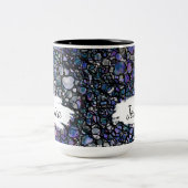 ブルーストロークと名前を使用した青、紫、黒のアブストラクト ツートーンマグカップ (中央)