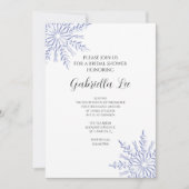 ブルースノーフレークスオンホワイトウィンターブライダルシャワー 招待状 (正面)