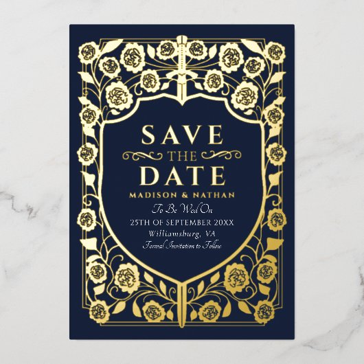 ブルーソードシールド中世モノグラム日付保存 箔招待状 (正面)