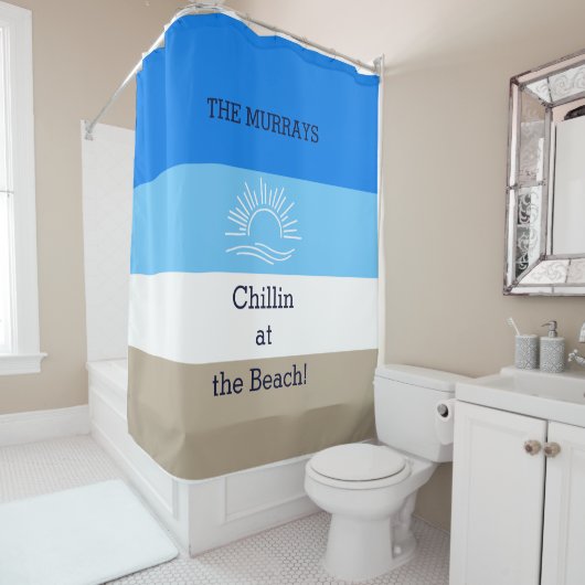 ブルータンアンドホワイトストライプビーチハウス シャワーカーテン (インサイチュ)