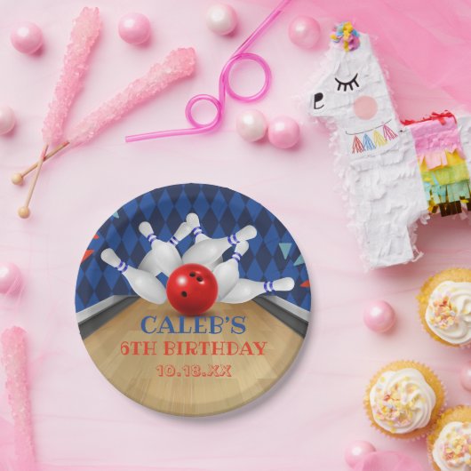 ブルーダイヤモンドストライプボーリングレッツストライク誕生日 ペーパープレート (パーティー)