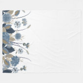 ブルーダリアスコーンフラワー フリースブランケット (正面(横))