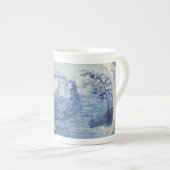 ブルーチノワセリー ボーンチャイナマグカップ (正面右)