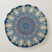 ブルーチャクラ万華鏡のように千変万化するパターンサンダー_コーブ ラウンドクッション (裏面)