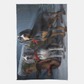 ブルーティックコンハウンドスノーイークリスマスデコール キッチンタオル (縦)