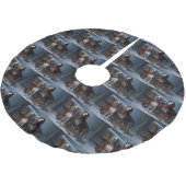 ブルーティックコンハウンドスノーイークリスマスデコール ブラッシュドポリエステルツリースカート (アングル)