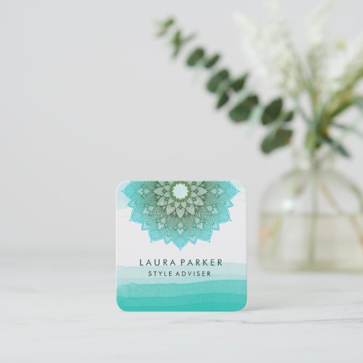 ブルーティール（緑がかった色）ウォーターカラーロータスフローラ曼荼羅ヨガ スクエア名刺 (スタンド正面)
