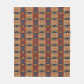 ブルーティール(緑がかった色)ダークブラウンベージュオレンジレッドトライバルアート フリースブランケット (正面)