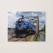 ブルーディーゼルエンジン機関車鉄道 ジグソーパズル (横)