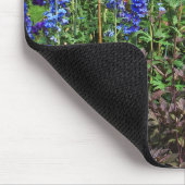 ブルーデルフィニウムの花園と像 マウスパッド (コーナー)