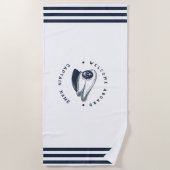 ブルーネイビー航海のいかりヨットクラブボートセーリング ビーチタオル (正面)