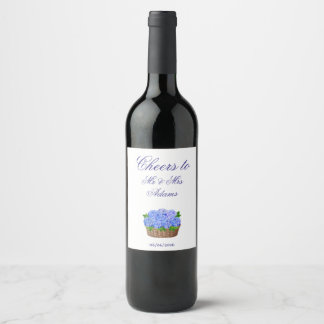 ブルーハイドレンジアのフラワーバスケット コースタルウェディングのギフト ワインラベル