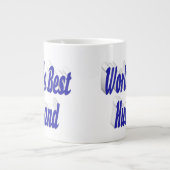 ブルーハーフ文字の巨大コーヒーマグを持つ夫 ジャンボコーヒーマグカップ (正面)