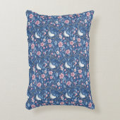 ブルーバかわいらしリズピンクローズエレガント アクセントクッション (正面(垂直))